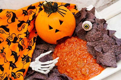 Fun Puking Pumpkin Halloween Chips And Salsa Platter