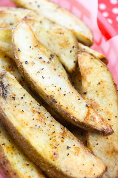 Crispy Spiced Potato Wedges