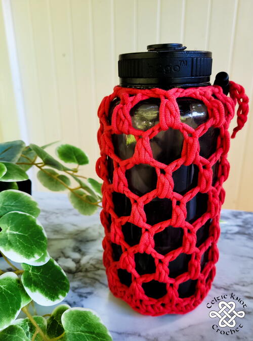 Crochet Water Bottle Cozy