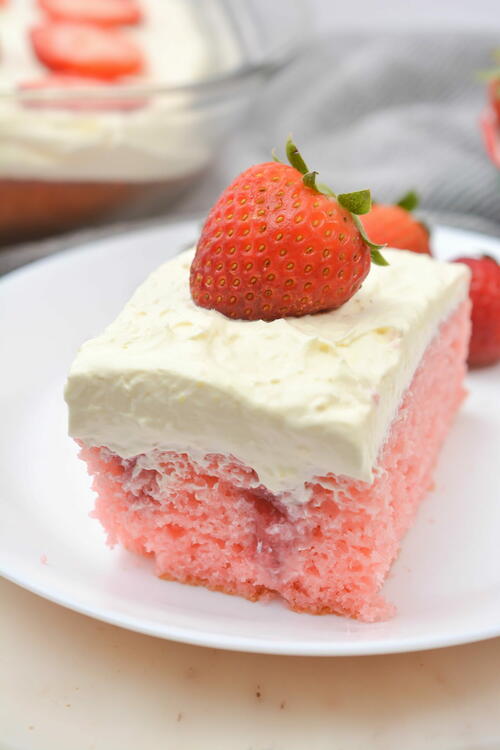 Fresh Strawberry Poke Cake
