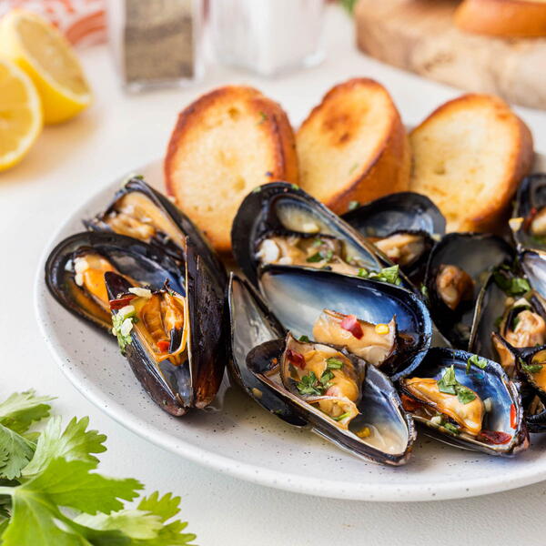 Bbq Thai Mussels