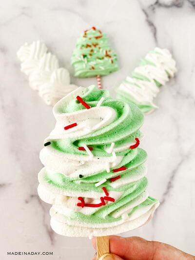 Christmas Tree Meringue Cookie Pops
