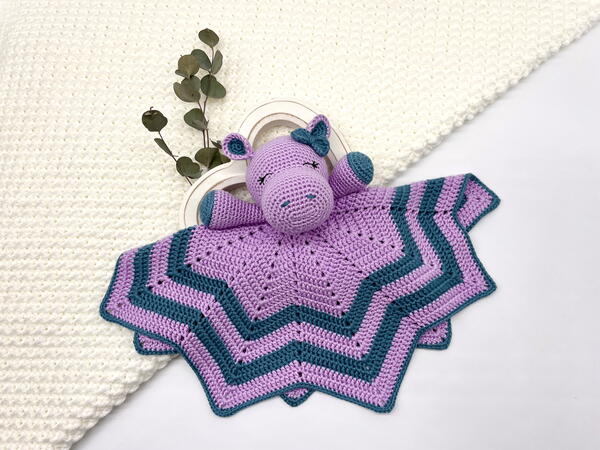 Free Amigurumi Crochet Hippo Lovey Pattern
