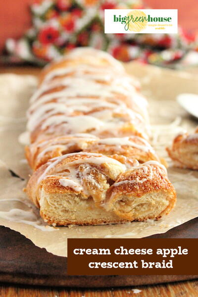 Cream Cheese Apple Crescent Braid