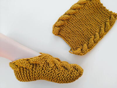 Easy Two-needle Flat Socks