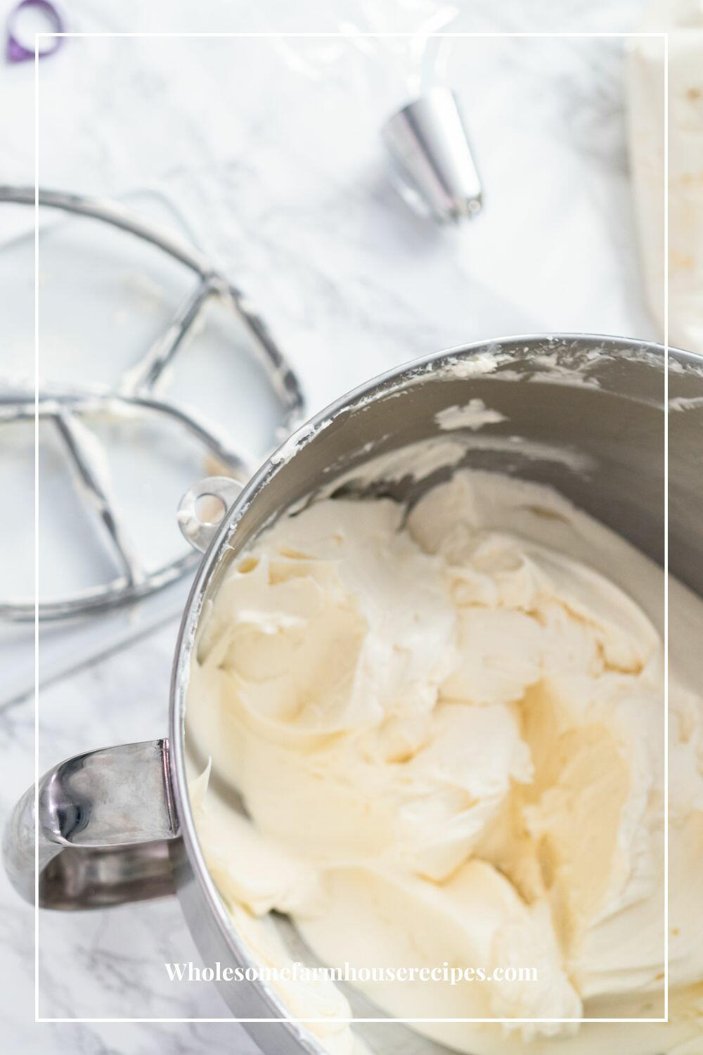 Simple Buttercream Frosting Large Batch | TheBestDessertRecipes.com