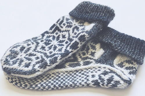 Lumi Colorwork Slippers