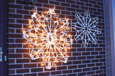 Dollar Store Hanger Snowflakes With Lights
