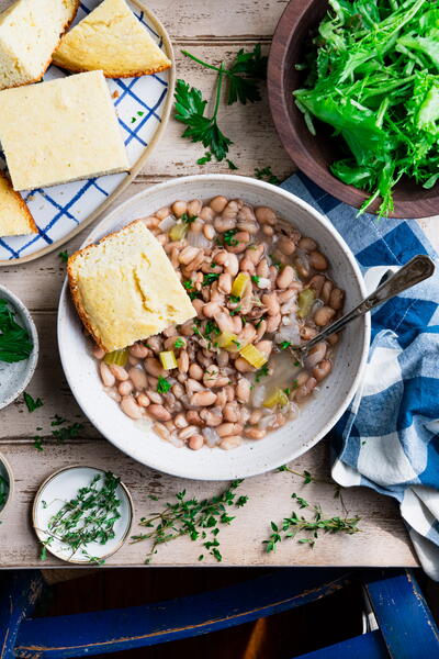 Slow Cooker Beans And Cornbread