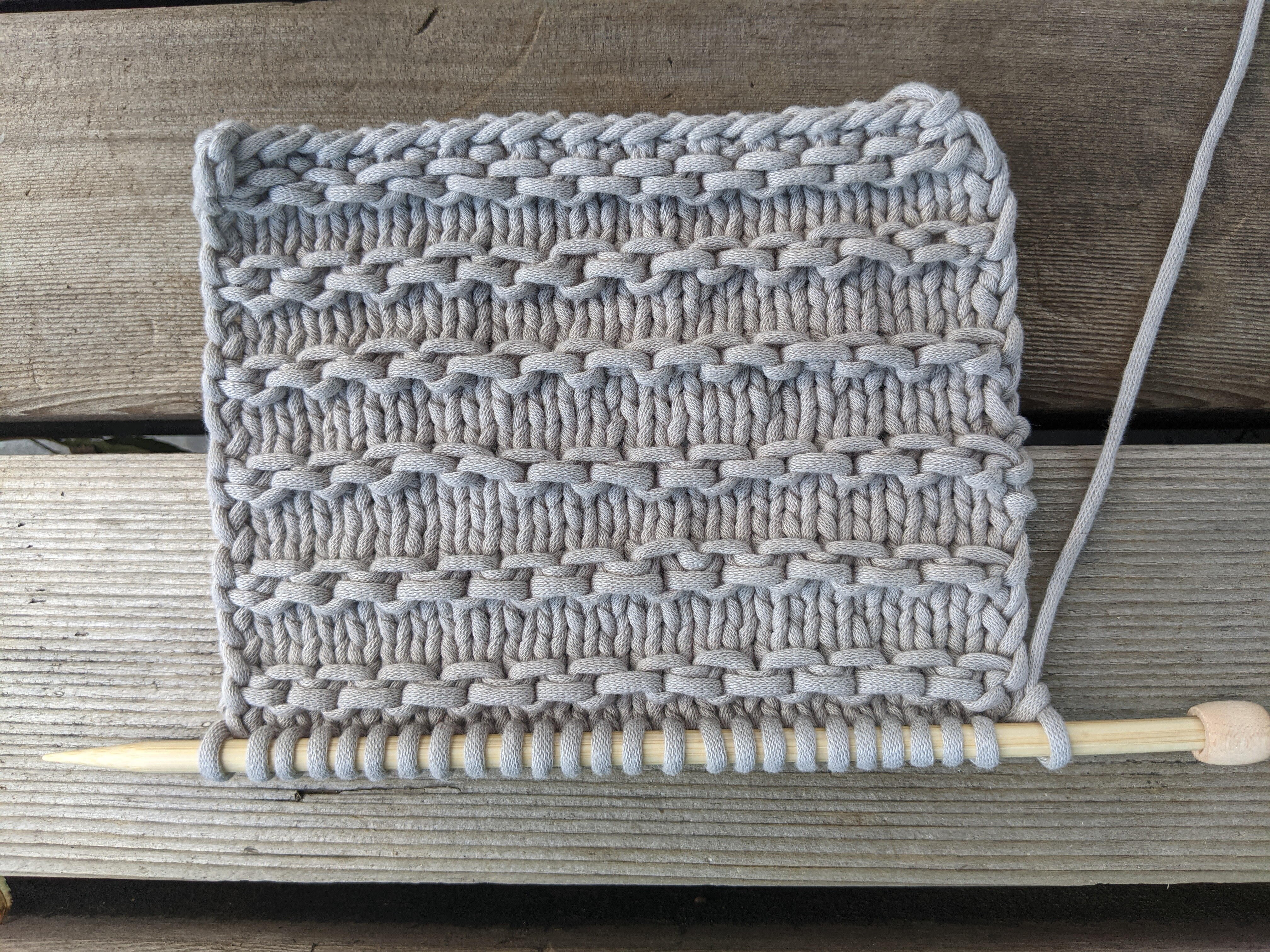 Chain Stitch | AllFreeKnitting.com