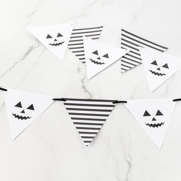 Printable Jack-o’-lantern Bunting