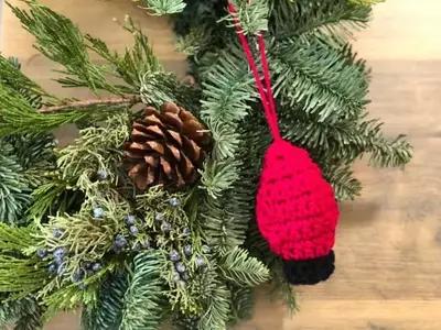 Crochet Christmas Lightbulb