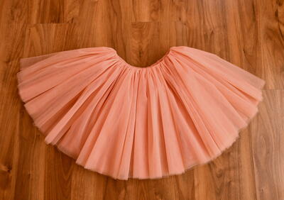 Fluffy One-seam Tutu Skirt Tutorial