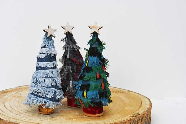 Frayed Cone Christmas Trees