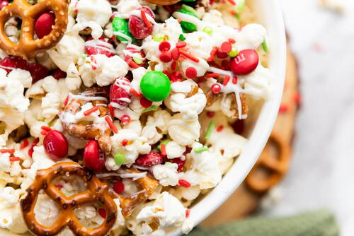 Colorful Christmas Popcorn Recipe