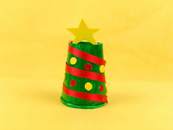 Cute Paper Cup Christmas Tree Craft