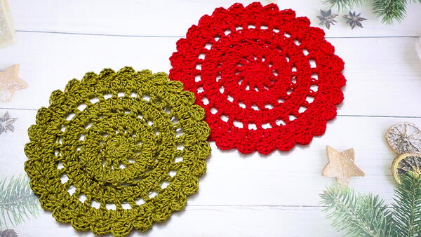 How To Make Easy Crochet Christmas Placemats
