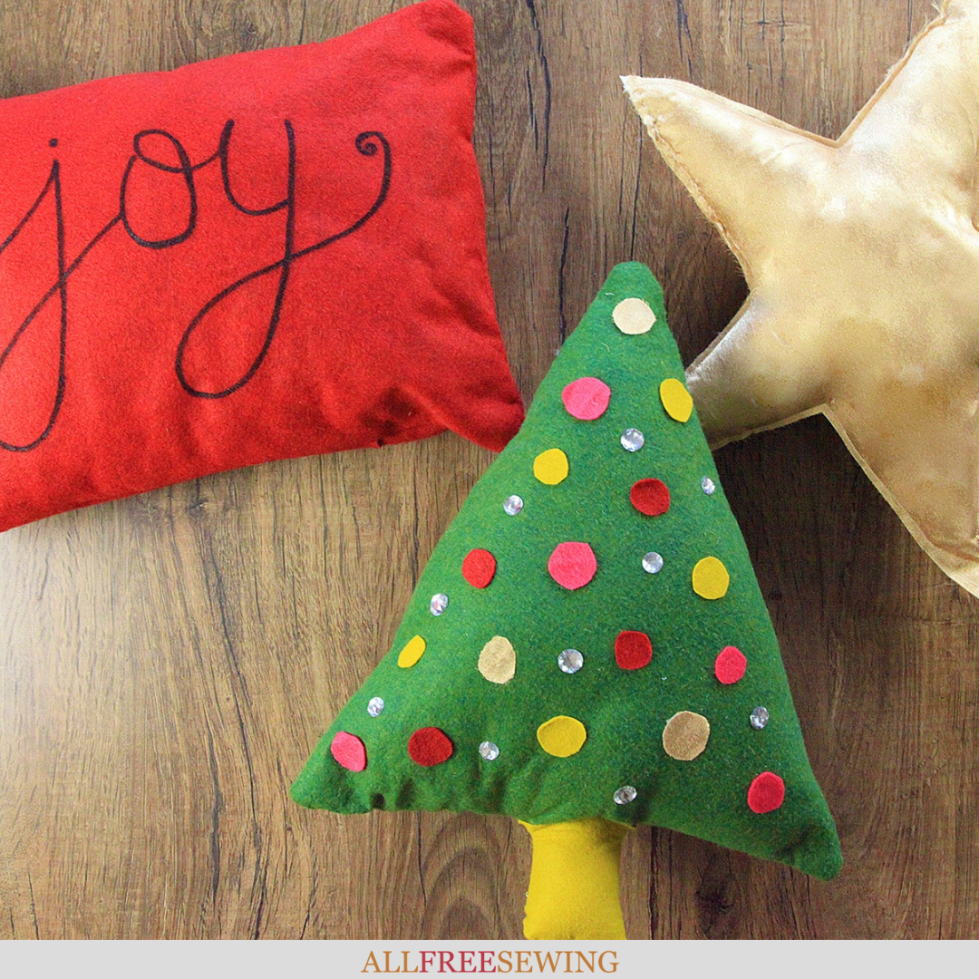 Darling DIY Christmas Pillows in 30 Minutes AllFreeSewing