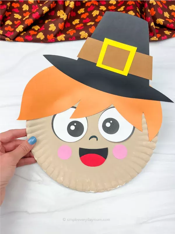 Paper Plate Pilgrim Craft | AllFreeKidsCrafts.com