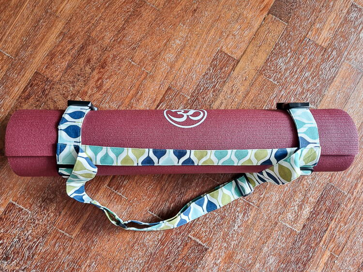 Yoga Mat Strap | AllFreeSewing.com