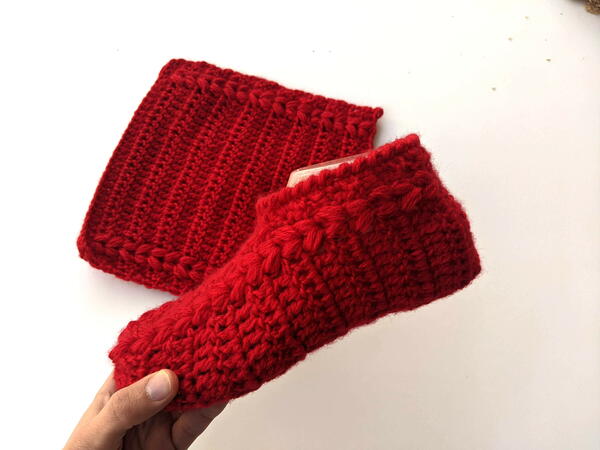 Flat Puff Stitch Slippers