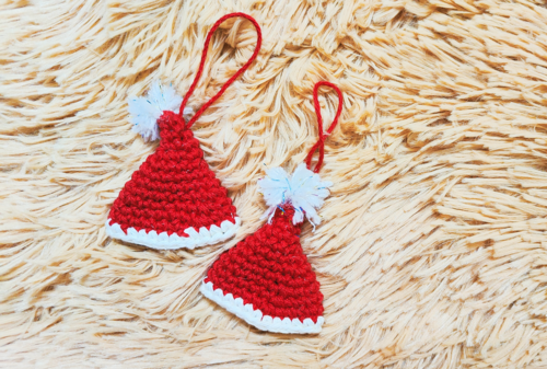 Crochet Mini Santa Hat Ornament With Single Crochets
