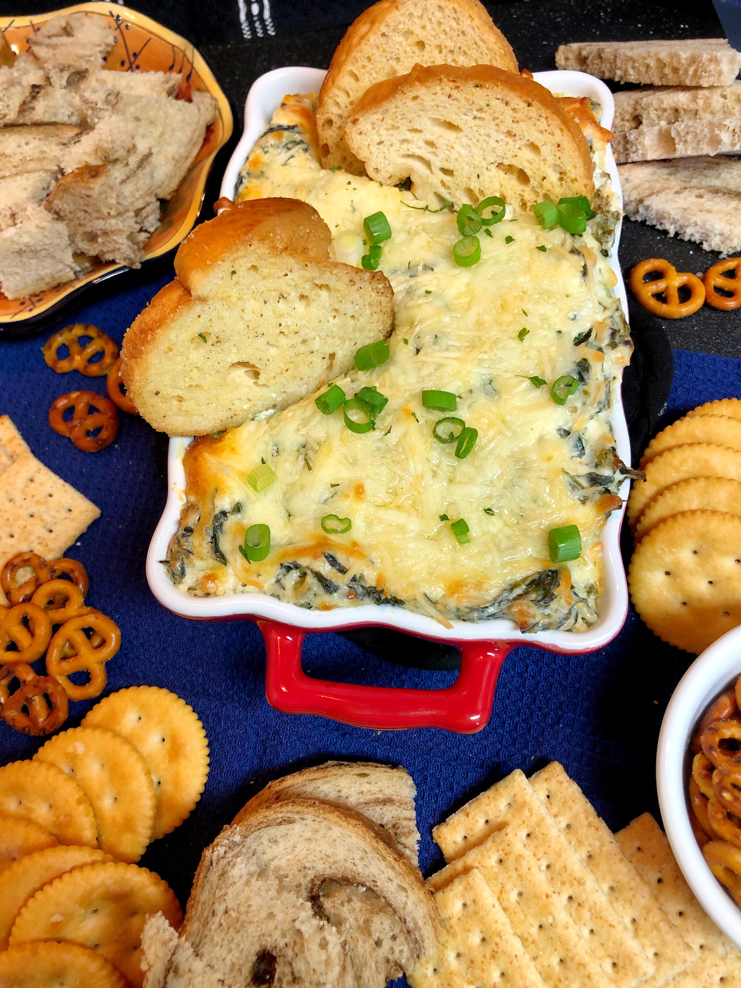 Baked Hot Spinach Dip Recipe | RecipeLion.com