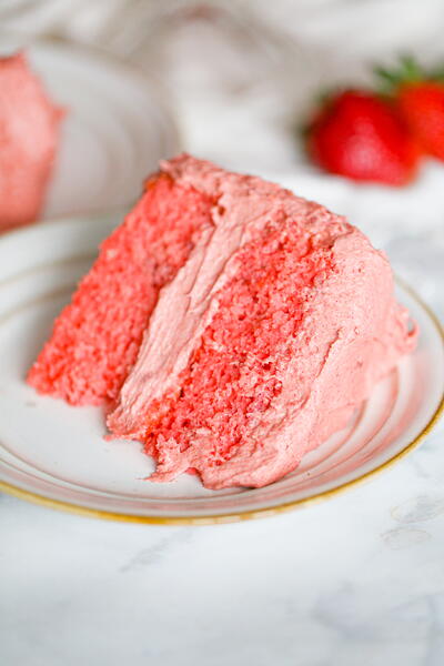 Strawberry Dream Cake