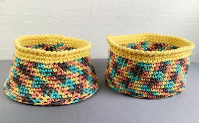 Stand Up Crochet Baskets
