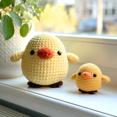 Free Baby Chicken Amigurumi Crochet Pattern