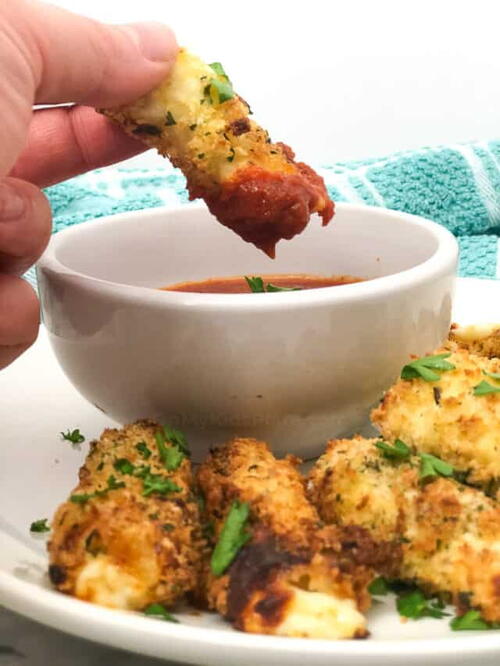 The Best Air Fryer Mozzarella Sticks