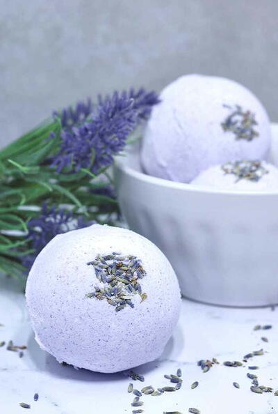 Relaxing Lavender Bath Bombs