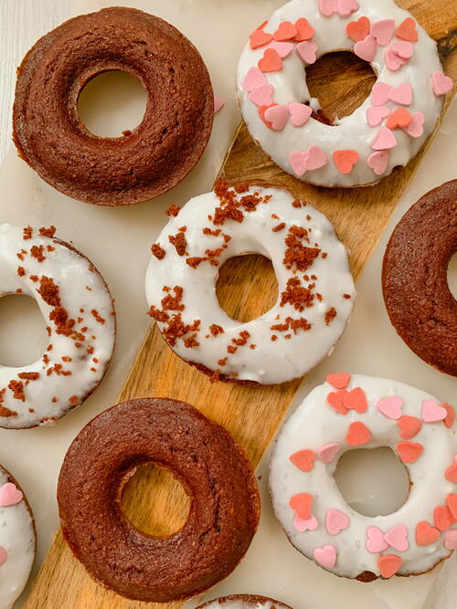 Red Velvet Baked Donuts