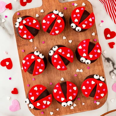 Love Bug Valentine’s Day Cookies