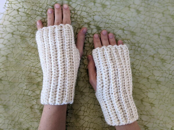 Fingerless Hand Warmer