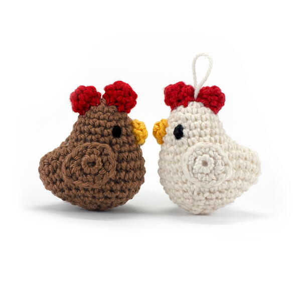 Free Chicken Amigurumi Keychain Crochet Pattern