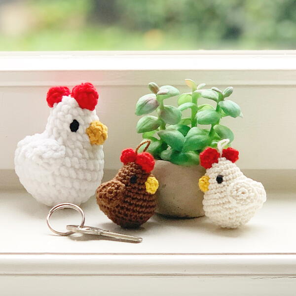 Free Chicken Amigurumi Crochet Patter