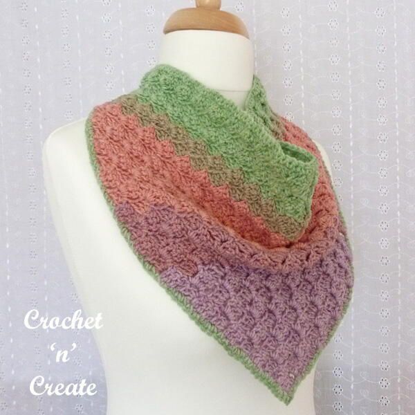 Corner 2 Corner Crochet Cowl