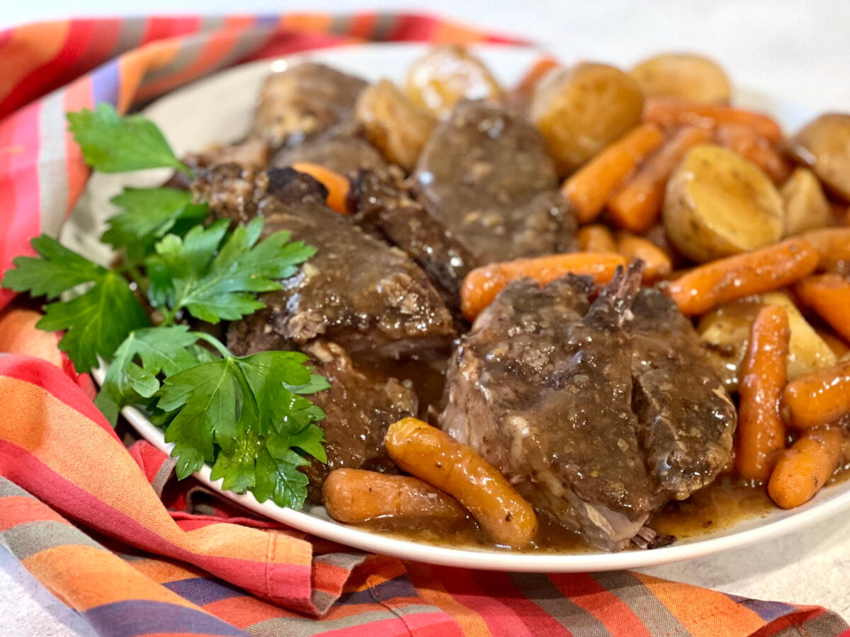 Pot Roast With Carrots And Potatoes | AllFreeSlowCookerRecipes.com