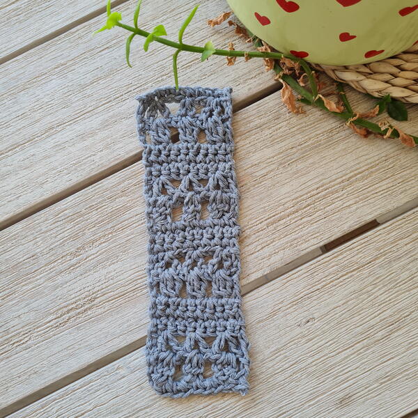 Turin Bookmark Pattern