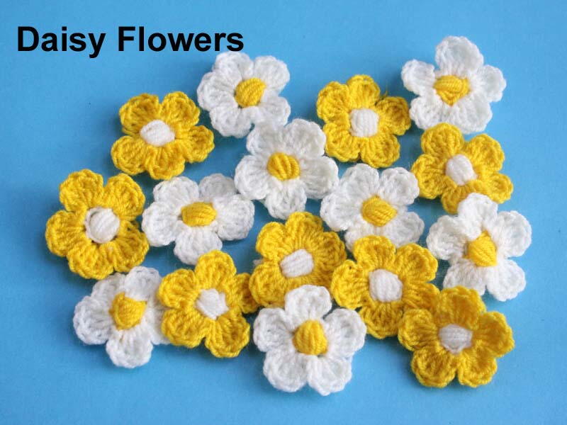 Daisy Flowers Super Easy Pattern | AllFreeCrochet.com