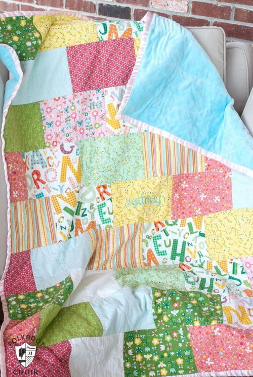 Brick Pattern Fat Quarter Quilt