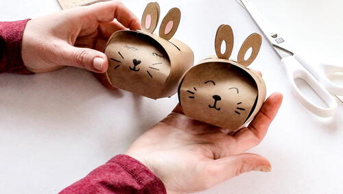 Adorable Easter Bunny Treat Boxes 