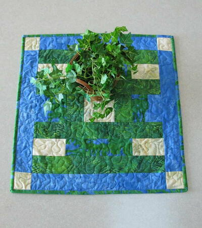 Planet Earth Quilted Table Topper Pattern