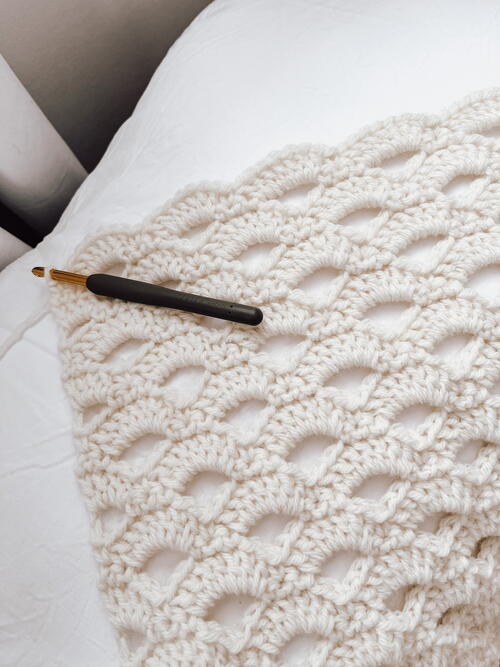 Easy Arches Blanket Crochet Pattern