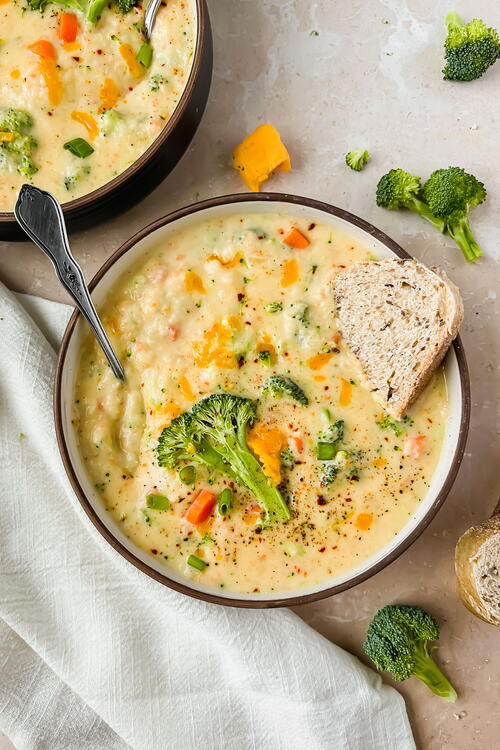 Broccoli White Cheddar Soup