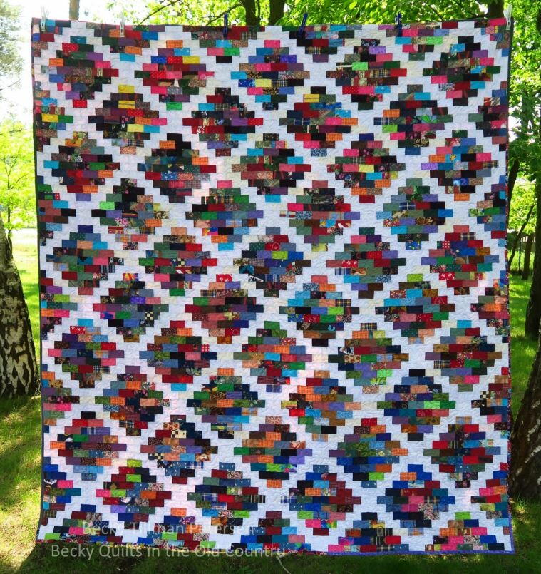 Mosaic Bed Quilt Pattern | FaveQuilts.com