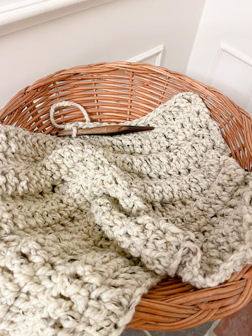 Quick & Easy: Crochet Throw Pattern