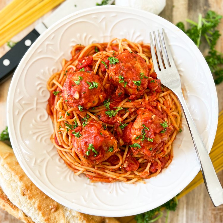 How To Make Really Good Spaghetti With Tuna Meatballs | RecipeLion.com