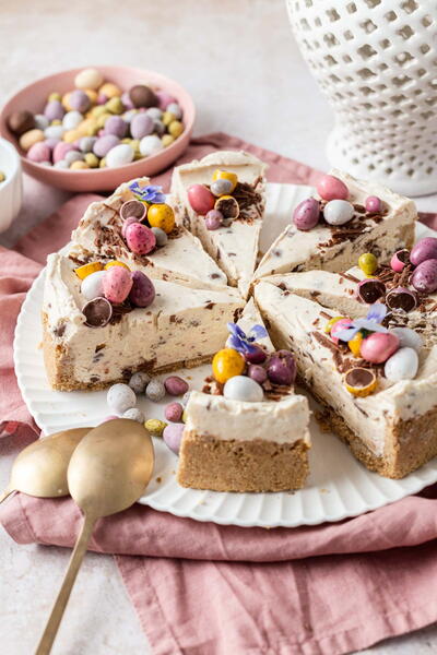 Mini Egg Cheesecake (no-bake)